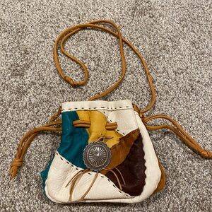 Western Style Drawstring Patchwork Soft Leather Crossbody Purse With Medallion